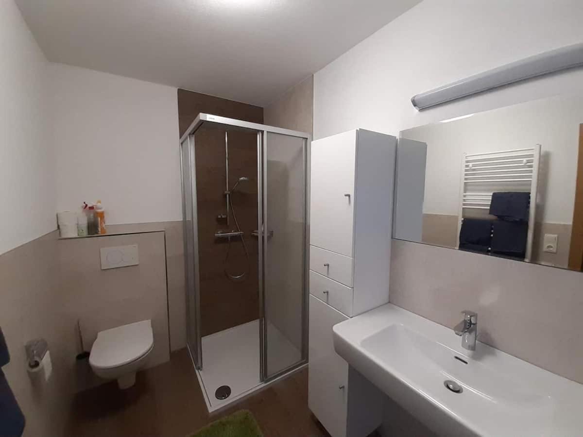 Grosszuegiges Apartment Georg Mayrhofen Barrierefrei Hollenzen المظهر الخارجي الصورة