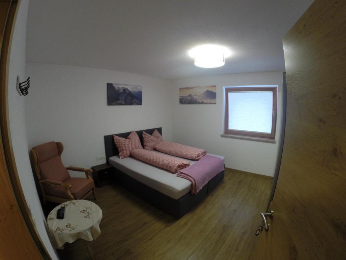 Grosszuegiges Apartment Georg Mayrhofen Barrierefrei Hollenzen المظهر الخارجي الصورة